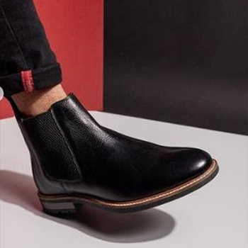 Expert apparel sourcing and design services